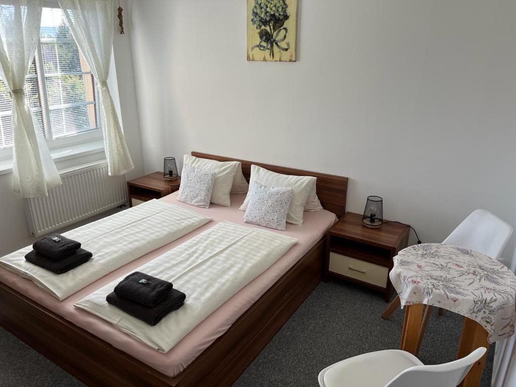 Parkhotel Smržovka Buitenkant foto