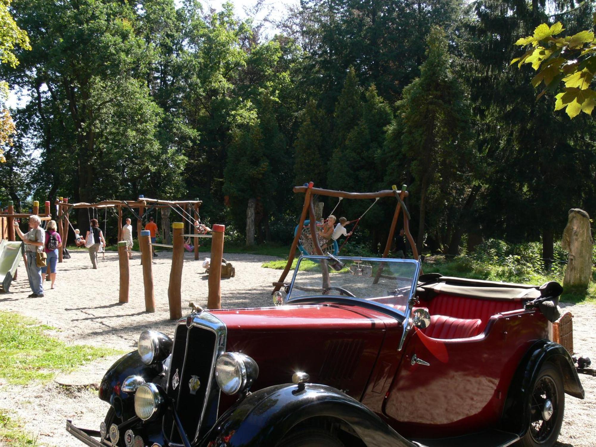 Parkhotel Smržovka Buitenkant foto